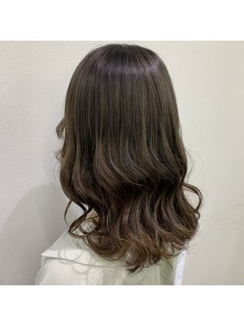 アオアクア バイ グルグル 小岩店(ao akua by GULGUL) ミルクティーベージュ