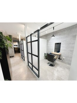 【口コミ高評価】半個室のプライベート空間♪仕事や子育てを頑張るあなたへリラックスできる特別な時間を★