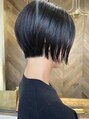ブルートマト(BLUE TOMATO)&nbsp;グラデーションショートは頭の形を美しく見せます◎