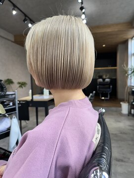 サクラ 岐阜(SAKURA) 丸みのある柔らかいボブ