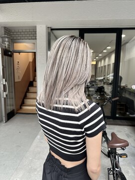アンダーバーホワイト 広島 並木店(_WHITE) バレイヤージュ