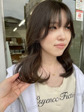 イン(in.) オリーブベージュ