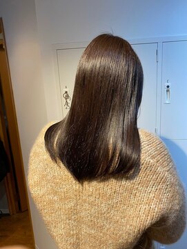 ナンバー 秋田店(N°) うるつやアッシュブラウン