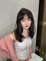 リリー(Lilley)&nbsp;＼ 中顔面短縮ミディアムレイヤーカット ／