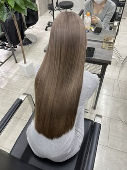 クヴェルアンドコー(Kvell&Co.)の写真/【心斎橋徒歩3分】髪質改善トリートメントで髪の芯から美しく♪自分史上最高のうるツヤ美髪へ導きます★