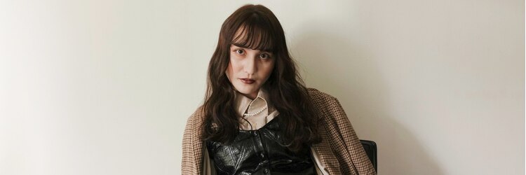 ヴィブラント(ViBRANT)のサロンヘッダー