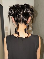 ネスト(NEST)&nbsp;ツインテールヘアアレンジ