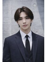 ベル 表参道Terrace(Belle)&nbsp;《スーツ仕事でもカッコいい》/センターパート/フェザーパーマ