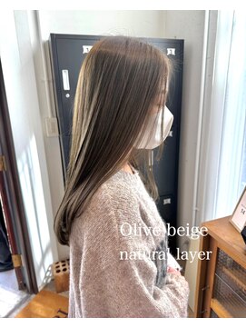 トイズファクトリー(Toys Factory) ナチュラルなレイヤーとオリーブカラー♪イメチェン