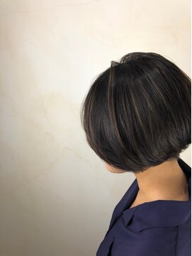 クレアール 恵比寿店(CREAR) 【CREAR 恵比寿/代官山】黒髪ボブ×ハイライト