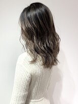 アッシュ 祐天寺店(Ash)&nbsp;バレイヤージュでつくる外国人風グラデーションベージュカラー