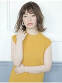 フェザー質感で軽やかボブ