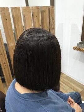 エイトクラージュ(eight courage) ワンレングス