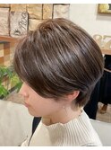 ショートヘア
