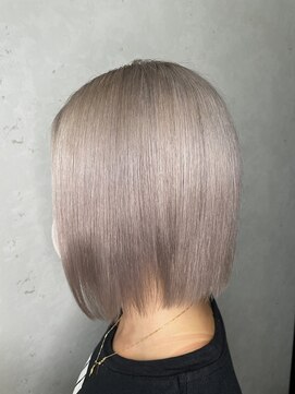 レガシーヘアーデザイン(Legacy hair design) 【Taku】ホワイトグレージュ♪天神/今泉