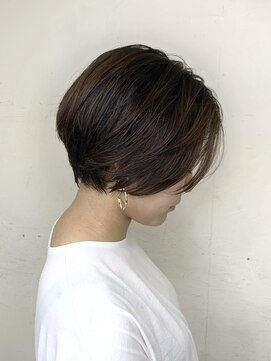 キュー(CUE) クールカジュアルショートボブ