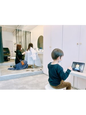 ◆久屋大通/栄駅スグの隠れ家空間◆ママ美容師在籍！可愛い店内でお子様と一緒にキレイになれるサロン