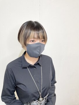 アップシーデイジー(upsy daisy) インナーカラー×ショート