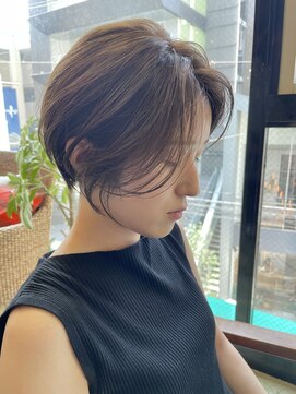 ヌード(NUDE) NUDEくびれショート カーキ ハンサムショート 大人ショートボブ