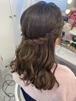 ハーフアップ