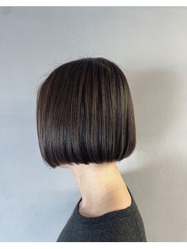 リッカ ギンザ バイ バッカ(Licca GINZA by bacca) モード/切りっぱなしボブ