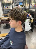 2024年ツーブロックスタイルにハイライトカラーでオシャレに◎