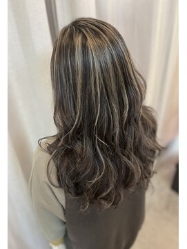 エン(EN) 立体感UP　ハイライトカラー