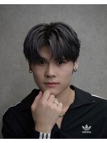 ウルモードバイササ(URU mode by SASA)&nbsp;韓国ヘアメンズウルフコンマバング毛流れカルマパーマ秋田