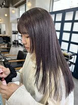 ジーニー 横浜(giinii) 大人ロングのレイヤースタイル
