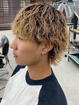 ザ ワンアンドオンリー シズオカ(The one and only. Shizuoka) Men’s/フェザーパーマ/サーフカール/ニュアンスデザイン