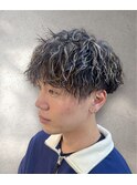メンズ　ハイライト　メッシュ　ツイスパ　マッシュ　横浜