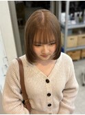 柔らかベージュ