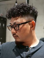 メッツ 原宿(METS)&nbsp;MEN'S/スペインカール×スキンフェード/短髪