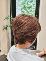 アンベリールフルー(EMBELLIR fleur)&nbsp;大人の美バランスのひし形ショートカットスタイル