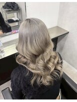 プライズ 所沢プロぺ通り店(prize) ホワイトベージュハイトーンブリーチカラー所沢
