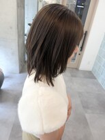 シェリエ(Chal Lier)&nbsp;赤みを打ち消すオリーブカラー