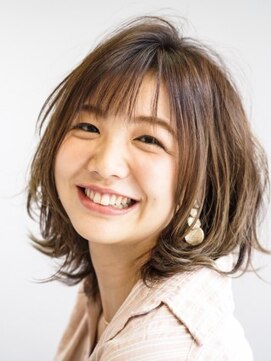 フィッツ(Fits) 愛され系☆ナチュラルミディアム