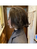 ラレイ(Lalei)&nbsp;＊ブリーチなしのダブルカラー カーキアッシュ 辻幸奈