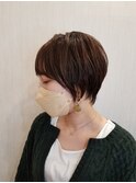 前髪あり大人可愛いくびれショート