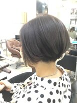 アキコ(AKIko) ショートボブ