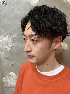 アカ(ACA) センターパートツイストスパイラルパーマツイストパーマ札幌大通