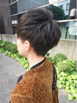 アーシェ 横浜店(A'SHE) 短すぎない刈上げと束感