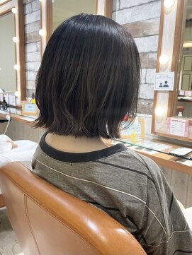 ネオリーブ クタ 町田店(Neolive kuta) 【Neolive kuta町田】切りっぱなしボブ