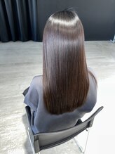 【髪質改善に必要なグリオキシル酸配合】