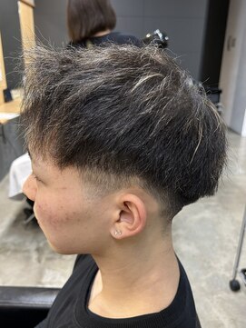 ニアウ 伊勢崎連取店(Niau) メンズマッシュパーマツイストスパイラルパーマ波巻きパーマ