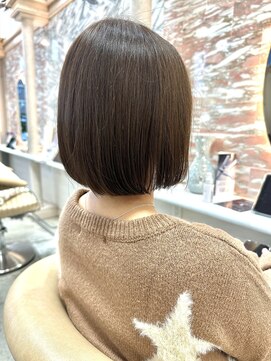 エル バイ ロンド 関(elle by Lond) [elle by lond]栗原　瑠世　外ハネ/切りっぱなし/ボブ