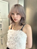 天神美容室&nbsp;天神美容室×ブリーチ×ミルクティー×レイヤー