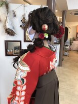 ヘアーメイク ケーツー(Hair Make K2)&nbsp;サイド飾り下ろしスタイル