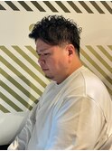 働く男のアップバング×ナチュラルワンカールパーマ#1