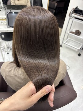 アイズ 横浜(IS) 【KAZUKI限定】縮毛矯正×オリーブベージュ♪